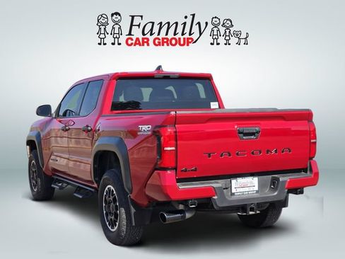 Used 2024 Toyota Tacoma TRD Off-Road AWD/4WD image 3