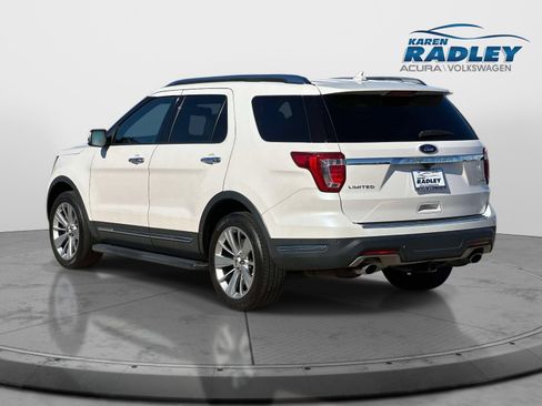 Used 2019 Ford Explorer Limited AWD/4WD image 4
