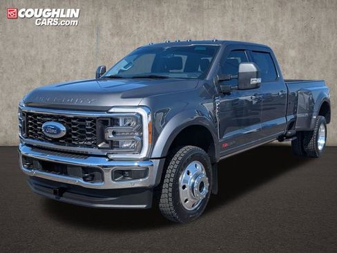 Certified 2023 Ford F450 Lariat w/ Lariat Ultimate Package AWD/4WD image 14