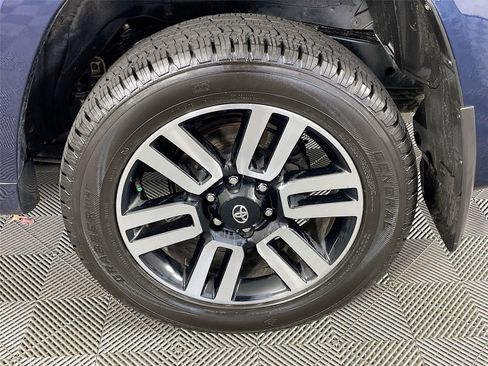 Used 2022 Toyota 4Runner Limited image 36