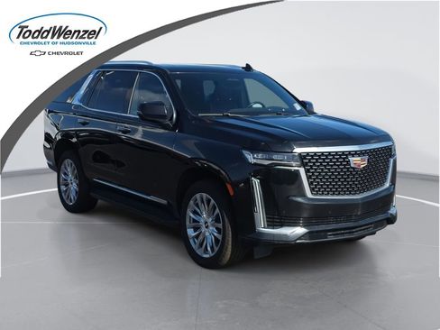 Used 2023 Cadillac Escalade Premium Luxury image 1
