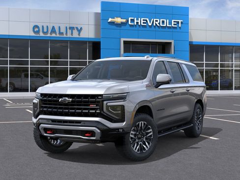 New 2026 Chevrolet Suburban Z71 image 30