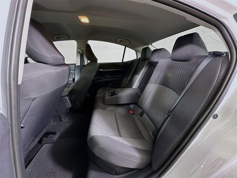 Used 2025 Toyota Camry LE image 14