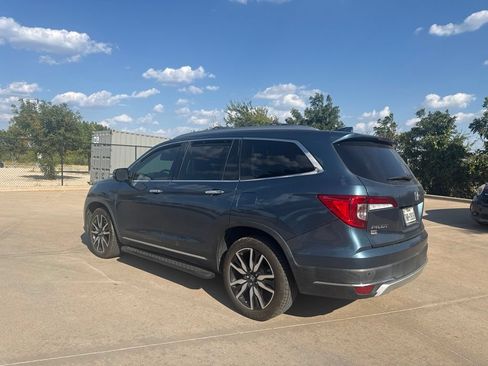 Used 2020 Honda Pilot Elite image 3