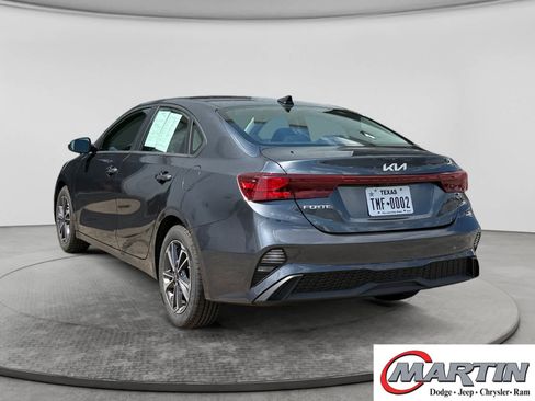 Used 2024 Kia Forte LXS FWD image 7