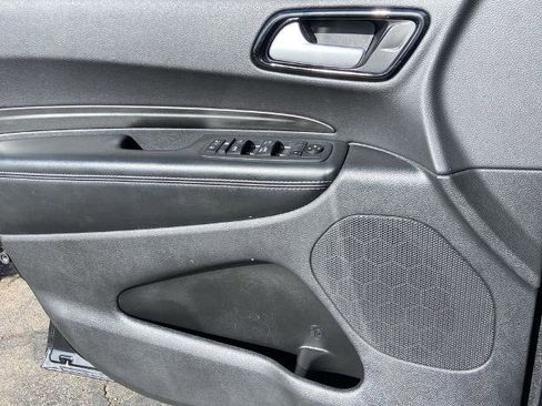 Used 2024 Dodge Durango SXT image 17