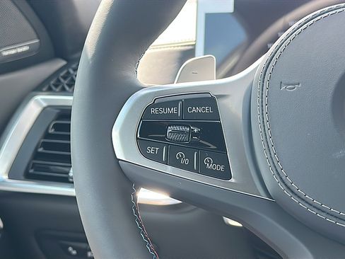 New 2026 BMW X6 M60i image 19