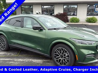 Used 2025 Ford Mustang Mach-E Premium AWD/4WD video 1