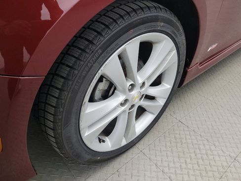 Used 2015 Chevrolet Cruze LTZ w/ Sun, Sound and Sport Package FWD image 31