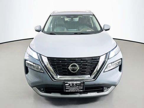 Used 2021 Nissan Rogue SL FWD image 2
