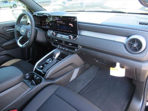 New 2026 Chevrolet Colorado LT image 11