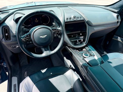 Used 2021 Aston Martin DBX AWD/4WD image 30