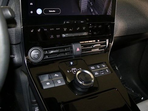 Used 2023 Subaru Solterra Limited image 22