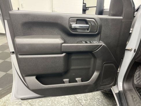 Certified 2024 Chevrolet Silverado 2500 Custom w/ Custom Value Package AWD/4WD image 10