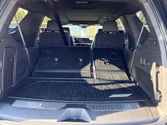 New 2026 Chevrolet Tahoe High Country AWD/4WD image 28
