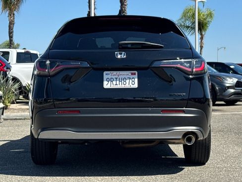Certified 2025 Honda HR-V Sport image 10