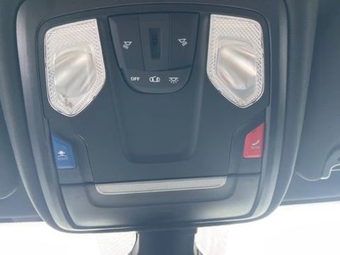 Used 2024 RAM 2500 Big Horn w/ Off Road Package image 19