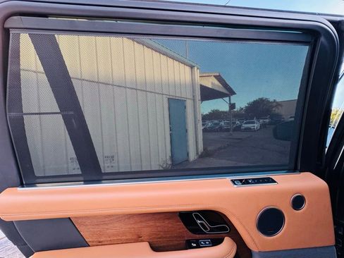 Used 2018 Land Rover Range Rover Long Wheelbase Autobiography image 16