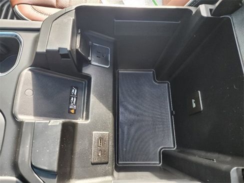 Used 2024 GMC Sierra 2500 Denali Ultimate image 35