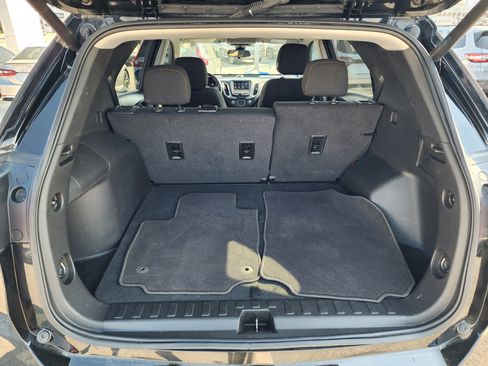Used 2022 Chevrolet Equinox LT image 6