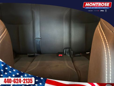 Used 2017 Jeep Wrangler Unlimited Sahara image 19