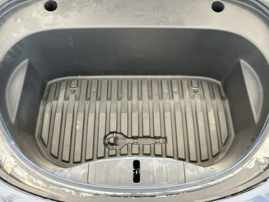Used 2023 Tesla Model 3 Standard Range RWD image 31