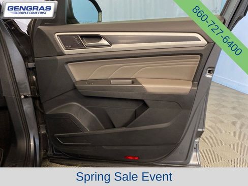 Used 2023 Volkswagen Atlas SEL Premium AWD/4WD image 47