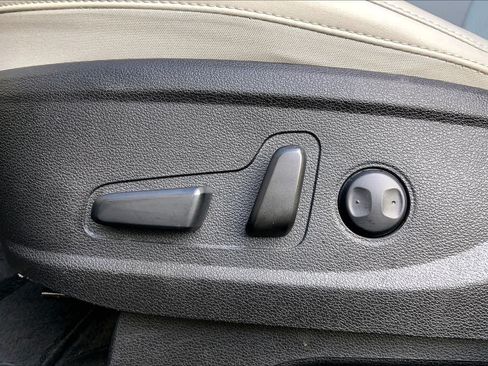 Used 2023 Kia Telluride S FWD image 35