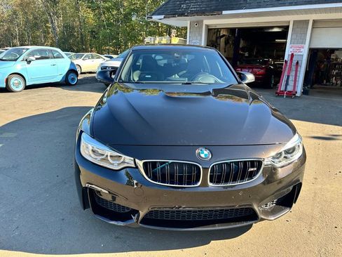 Used 2015 BMW M3 image 3
