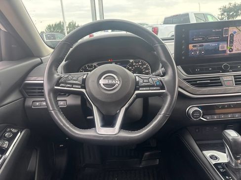 Used 2024 Nissan Altima 2.5 SL AWD/4WD image 10