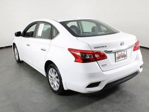 Certified 2019 Nissan Sentra SV FWD image 16