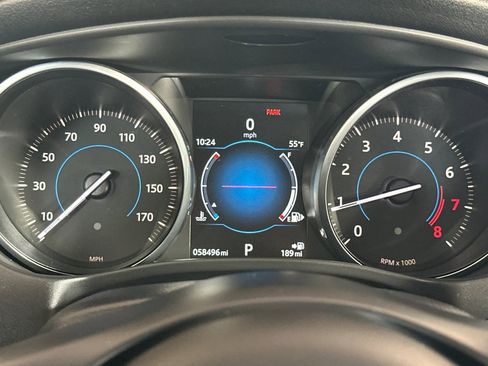 Used 2017 Jaguar XE Premium image 19