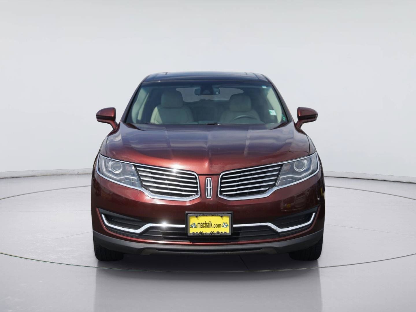 Used 2016 Lincoln MKX Reserve w/ Climate Package FWD image 3