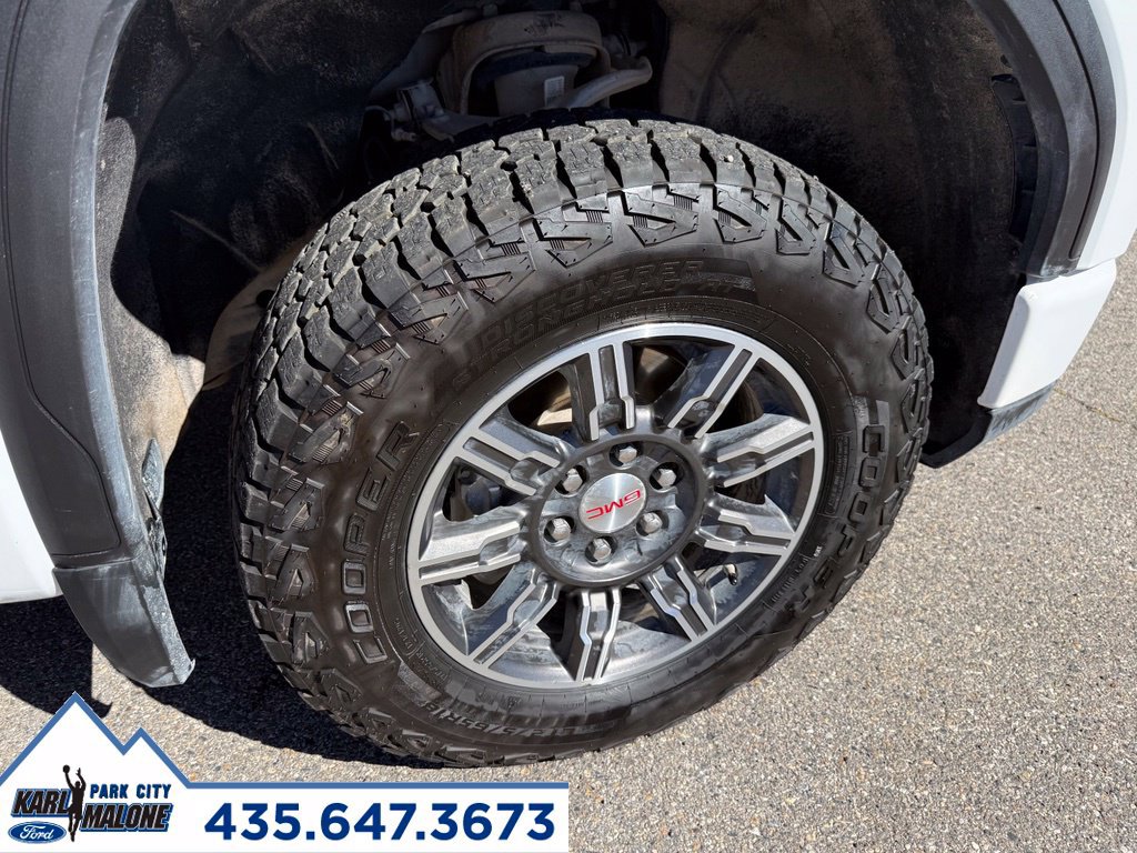 Used 2025 GMC Sierra 1500 AT4 AWD/4WD image 9