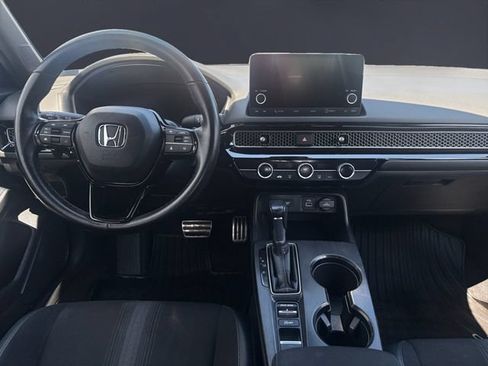 Used 2024 Honda Civic Sport image 10