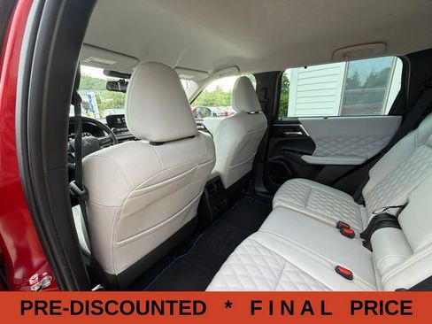 Used 2023 Mitsubishi Outlander SEL AWD/4WD image 58