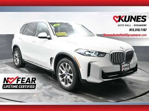 Used 2025 BMW X5 xDrive50e AWD/4WD image 1