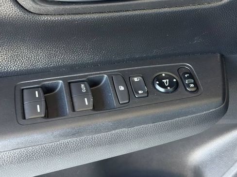 Used 2024 Honda CR-V LX image 13