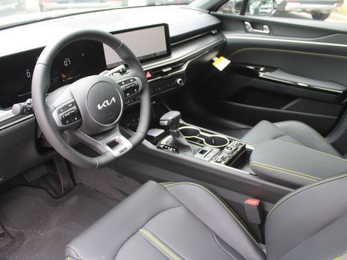 New 2026 Kia K5 GT FWD image 21