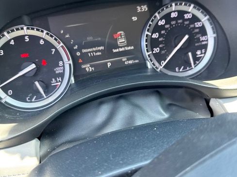 Used 2022 Toyota Highlander XLE AWD/4WD image 11