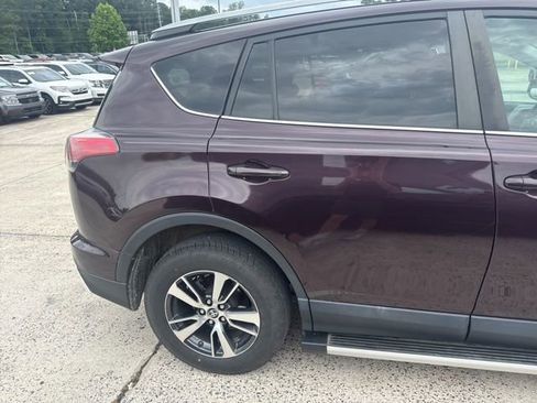 Used 2017 Toyota RAV4 XLE w/ Premium Special Value Package AWD/4WD image 12