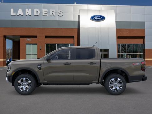New 2026 Ford Ranger XLT w/ Equipment Group 301A High AWD/4WD image 3