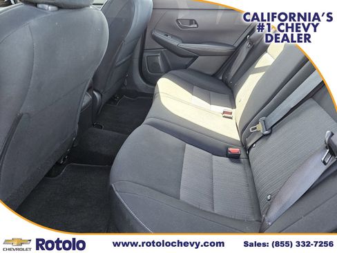 Used 2024 Nissan Sentra SV FWD image 16
