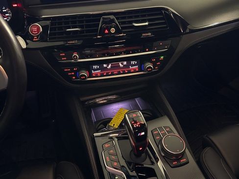 Used 2019 BMW M5 w/ Executive Package image 17