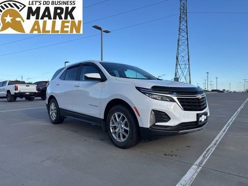 Used 2023 Chevrolet Equinox LT w/ LPO, Floor Liner Package image 1