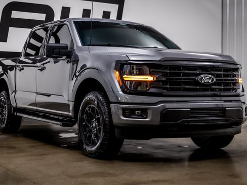 Used 2026 Ford F150 XLT w/ XLT Black Appearance Package AWD/4WD image 29