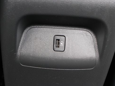 Used 2024 Nissan Sentra SV FWD image 21