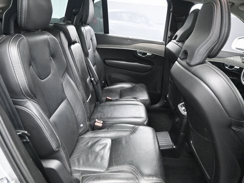 Used 2022 Volvo XC90 T8 Inscription image 34