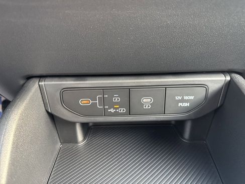 New 2025 Kia K4 LXS image 34