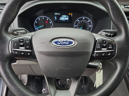Used 2022 Ford Transit 350 XLT image 12